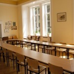 Der Gelbe Saal ist unser Versammlungs- und Lernraum