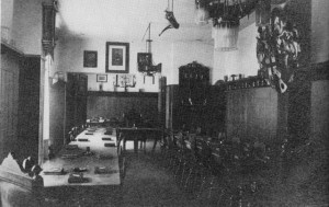 Kneipsaal im Heim Karlstraße Kneipsaal im Heim Karlstraße (etwa 1912).